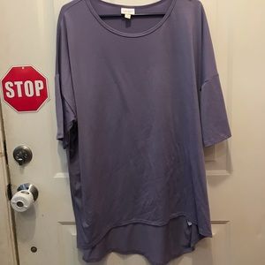 Lularoe Shirt (Irma)